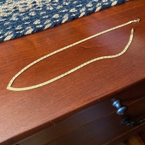 Italian 14K yellow Gold V Necklace